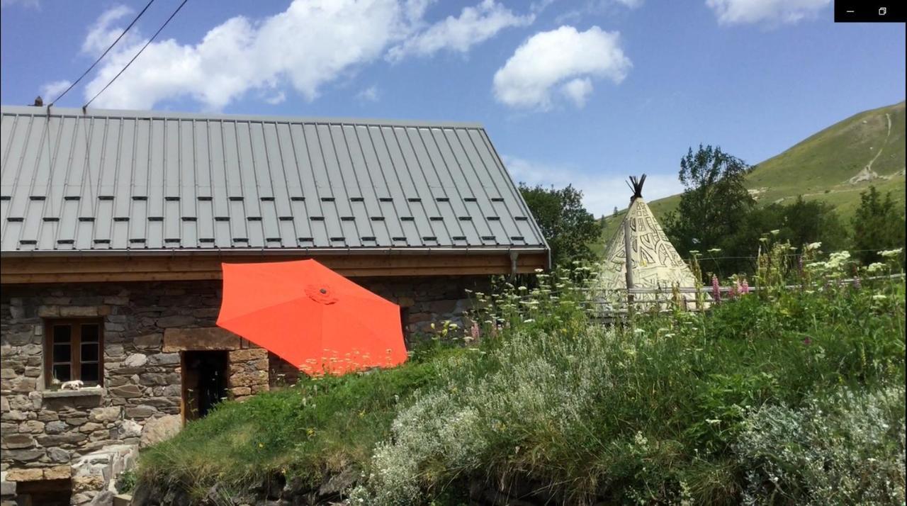 Le Ptit Chalet 瓦卢瓦尔 外观 照片